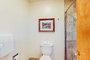 Pine Ridge Condominiums