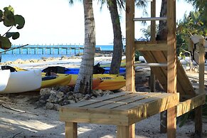 Small Hope Bay Lodge