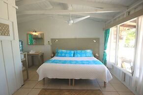 Small Hope Bay Lodge