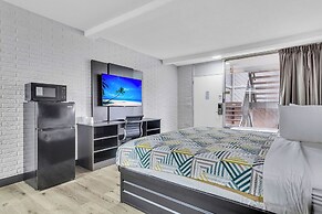 Motel 6 Summerville, SC – Azalea Square