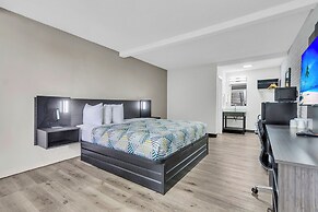 Motel 6 Summerville, SC – Azalea Square