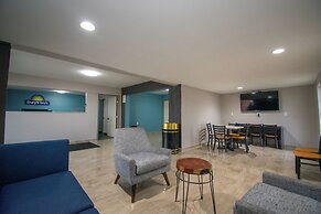 Days Inn by Wyndham Caddo Valley Arkadelphia
