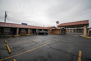 Days Inn by Wyndham Caddo Valley Arkadelphia