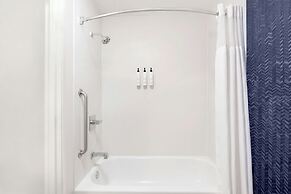 Fairfield Inn & Suites Jackson