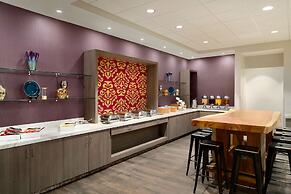 Hilton Fort Wayne at the Grand Wayne Convention Center