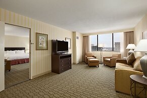 Hilton Fort Wayne at the Grand Wayne Convention Center