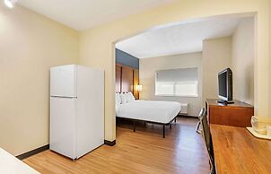 Extended Stay America Suites - Buffalo - Airport
