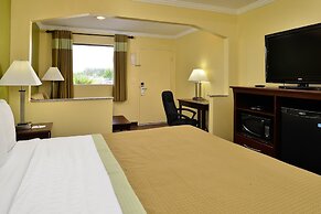 Americas Best Value Inn Winona