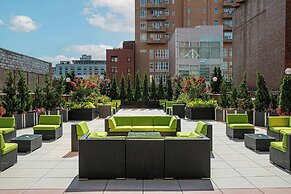 Sheraton LaGuardia East Hotel