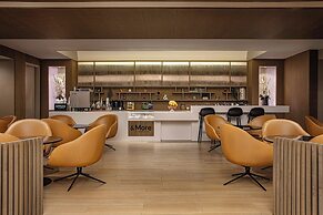 Sheraton LaGuardia East Hotel