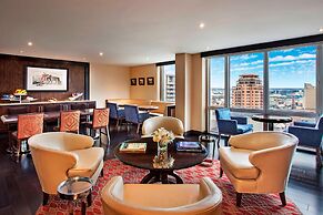 Sheraton LaGuardia East Hotel