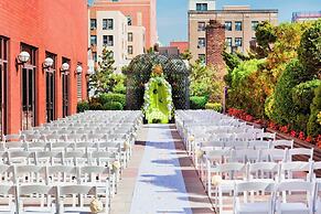 Sheraton LaGuardia East Hotel