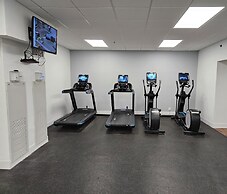 Doubletree by Hilton Hotel Norfolk Airport