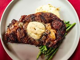 Doubletree by Hilton Hotel Norfolk Airport