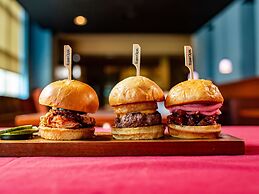 Doubletree by Hilton Hotel Norfolk Airport