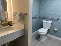 Doubletree by Hilton Hotel Norfolk Airport