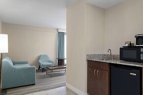 Doubletree by Hilton Hotel Norfolk Airport