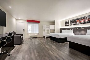 Ramada by Wyndham Anaheim Convention Center