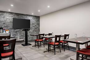 Ramada by Wyndham Anaheim Convention Center