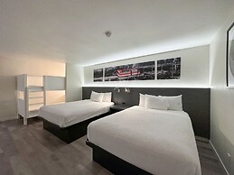 Ramada by Wyndham Anaheim Convention Center