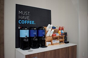 Holiday Inn Express Hotel & Suites New Philadelphia by IHG