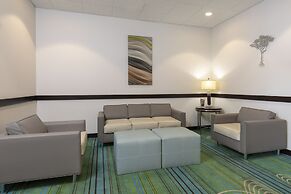 Holiday Inn Express Hotel & Suites New Philadelphia by IHG