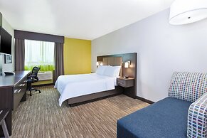 Holiday Inn Express Winnipeg Airport - Polo Park by IHG