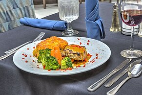 Embassy Suites by Hilton Indianapolis North