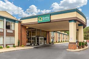 Quality Inn & Suites Apex - Holly Springs