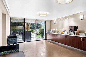 Comfort Inn University