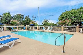 Comfort Inn University