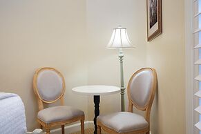 Best Western Grandma's Feather Bed