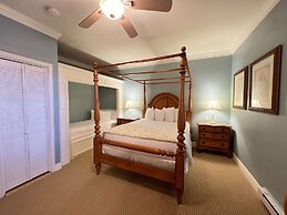 Best Western Grandma's Feather Bed