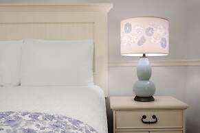 Best Western Grandma's Feather Bed