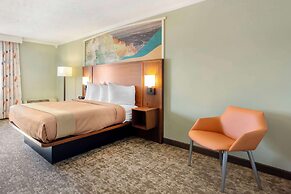 Best Western Plus Ahtanum Inn