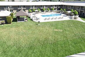 Best Western Plus Ahtanum Inn