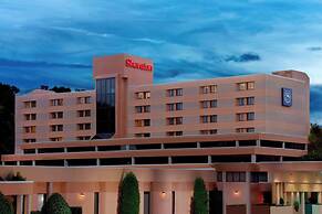 Sheraton Charlotte Airport Hotel