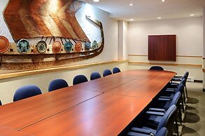 Greenwood Inn & Suites