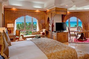 Crowne Plaza Resort Salalah by IHG