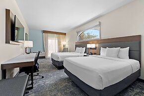 La Quinta Inn & Suites by Wyndham Santa Cruz