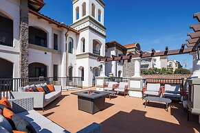 La Quinta Inn & Suites by Wyndham Santa Cruz