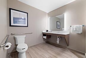 La Quinta Inn & Suites by Wyndham Santa Cruz