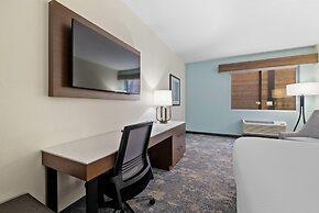 La Quinta Inn & Suites by Wyndham Santa Cruz