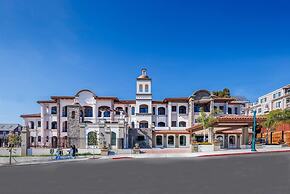 La Quinta Inn & Suites by Wyndham Santa Cruz