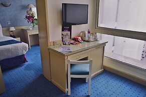 Romance Alexandria Hotel