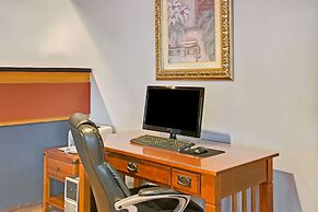 Travelodge by Wyndham Rapid City