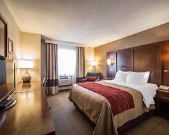 Quality Inn & Suites Boonville - Columbia