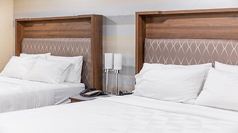 Holiday Inn Plainview-Long Island by IHG