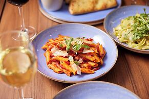 The Marble Arch Hotel, by Thistle