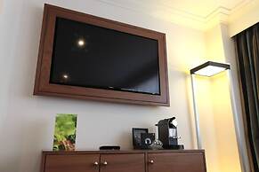 The Marble Arch Hotel, by Thistle